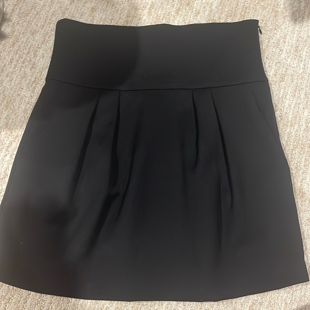 Skirt with pockets, black